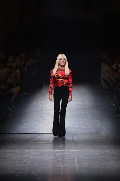 Look 53